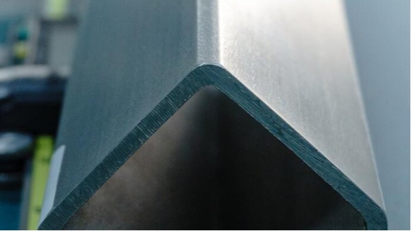 竞博电竞首页方管R角