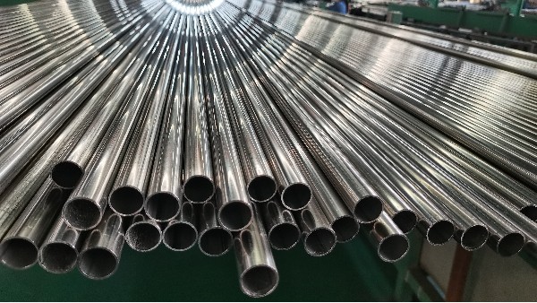 你知道空调冷凝器有用到哪些竞博电竞首页管吗?