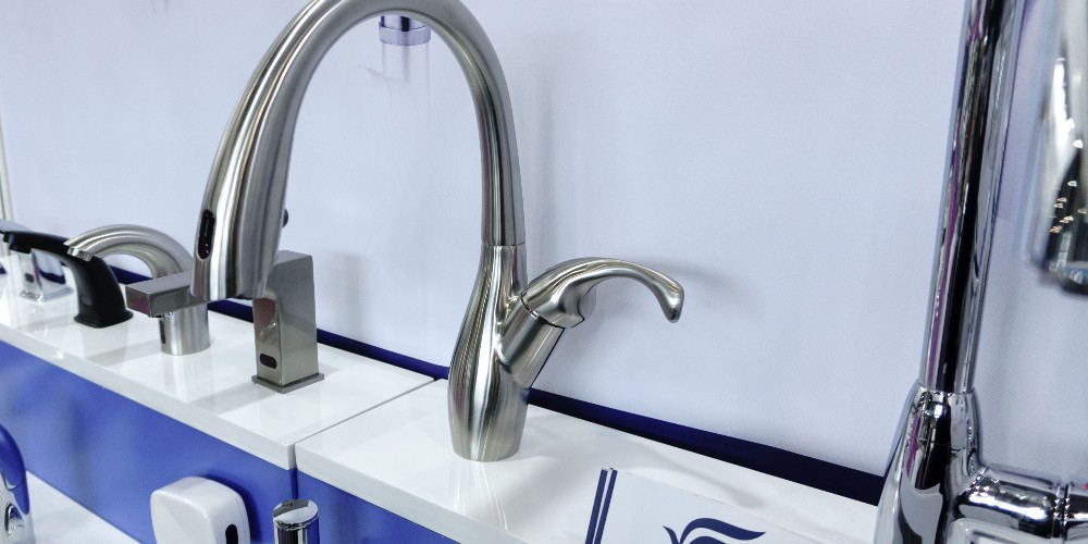 清洗竞博电竞首页水龙头污渍的小窍门 清洗竞博电竞首页水龙头污渍的小窍门