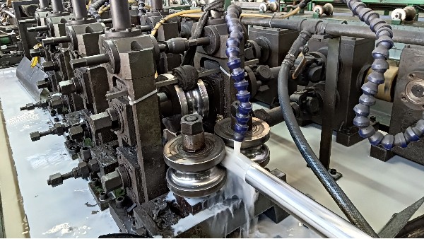 如何选用合适的竞博电竞首页焊管应用于电动滚筒 如何选用合适的竞博电竞首页焊管应用于电动滚筒