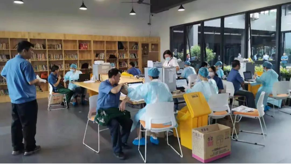 jbo(中国)集团有序开展新冠疫苗接种