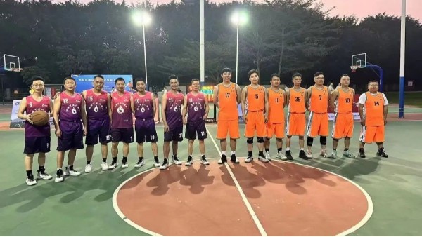 泰裕钢业联手jbo(中国)集团成功晋级“杨和总商会企业职工篮球赛”八强! 泰裕钢业联手jbo(中国)集团成功晋级“杨和总商会企业职工篮球赛”八强!