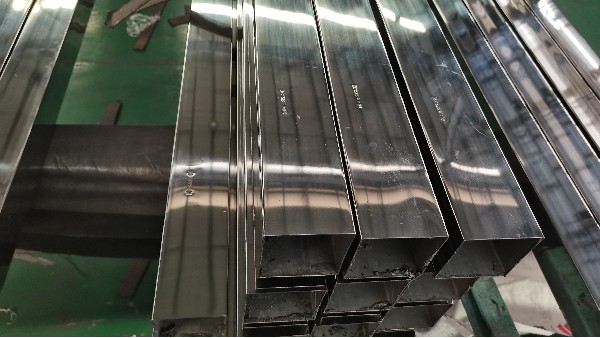 垂直上料设备用竞博电竞首页焊管