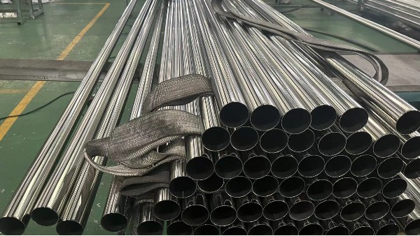 304竞博电竞首页管耐腐蚀、多功能管材的选择