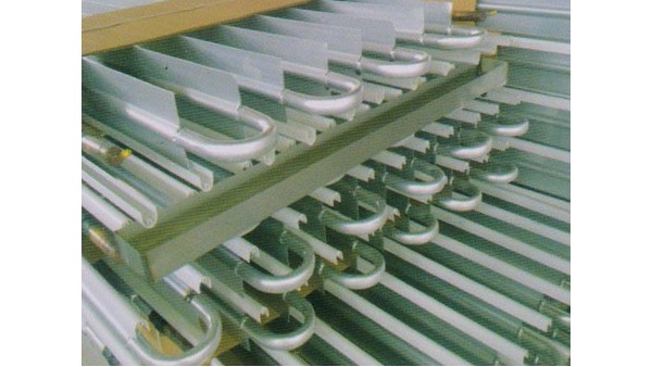 你知道制冰机设备也用到竞博电竞首页管吗？